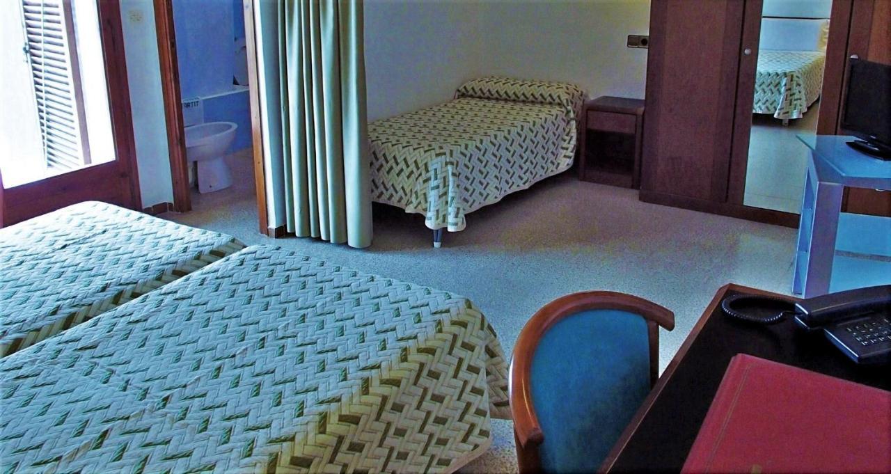 Hotel La Masia L'Estartit Luaran gambar